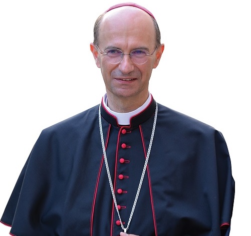 Vescovo Stefano Russo